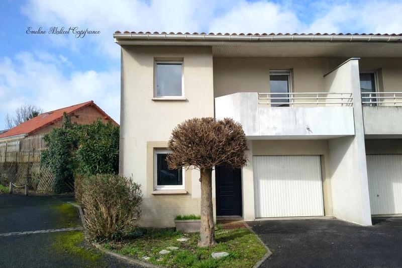 Maison - 96 m² - 5 pièces