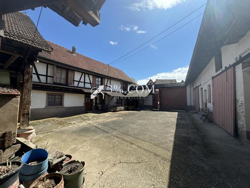 Corps de ferme - 180 m² - 8 pièces