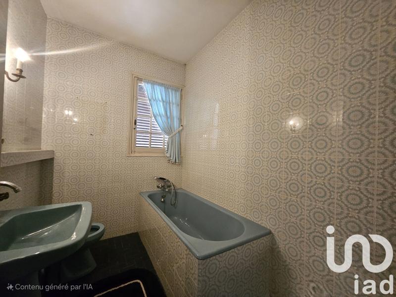 Maison - 258 m² - 8 pièces