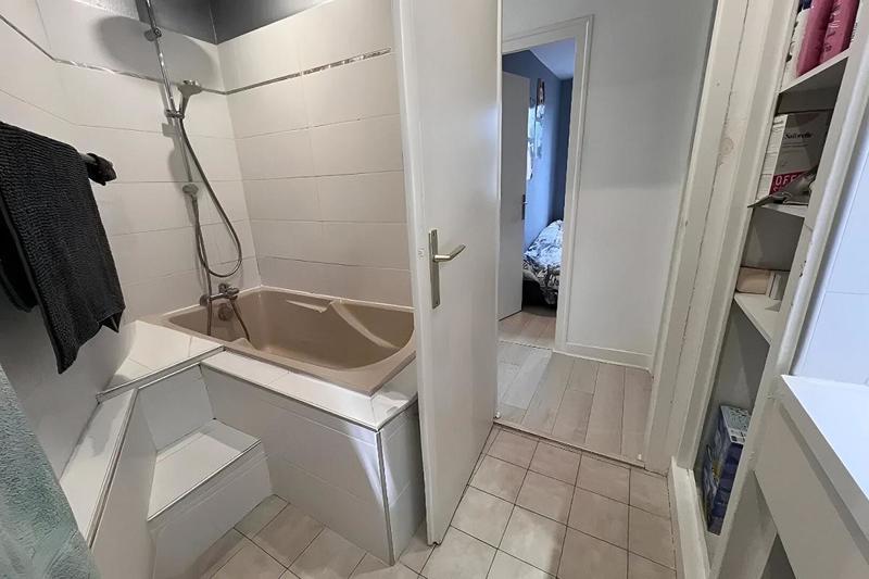 Maison - 264 m² - 7 pièces