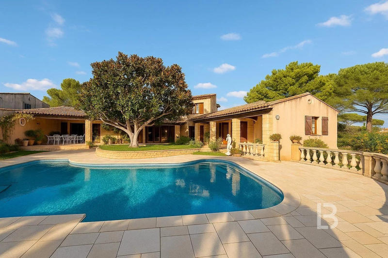 Maison - 135 m² - 4 pièces