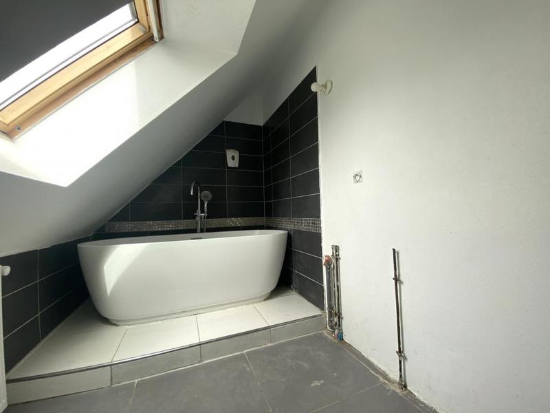 Maison ancienne - 85 m² - 6 pièces