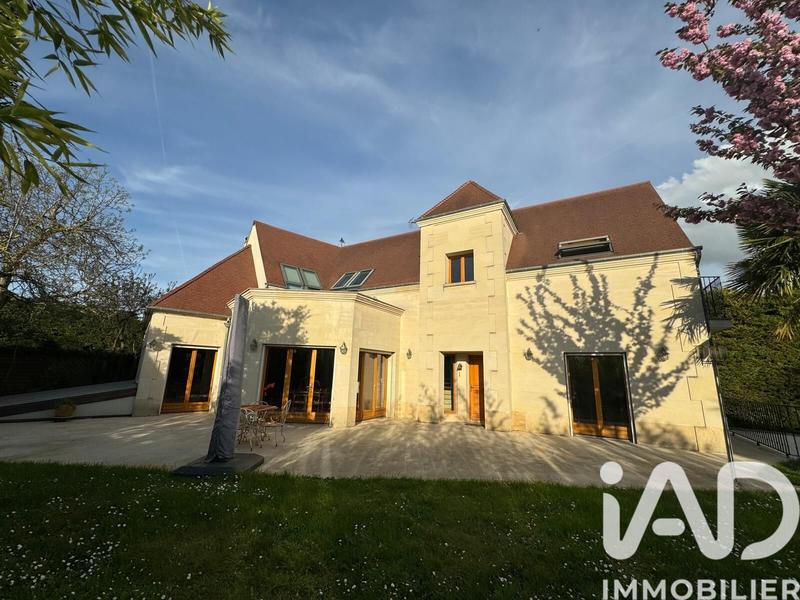 Maison de maîtres - 317 m² - 9 pièces