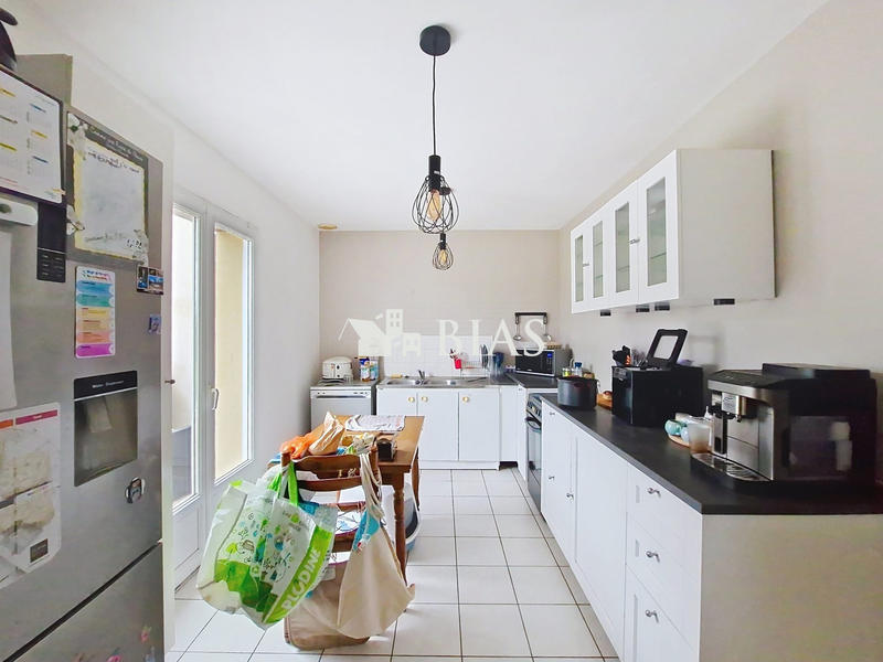 Maison - 93 m² - 5 pièces