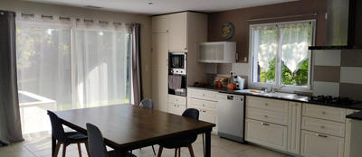 Villa - 141 m² - 5 pièces