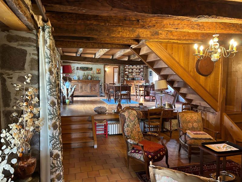 Maison - 142 m² - 6 pièces