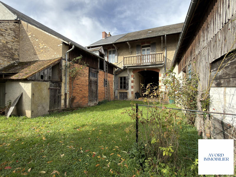 Maison ancienne - 146 m² - 6 pièces