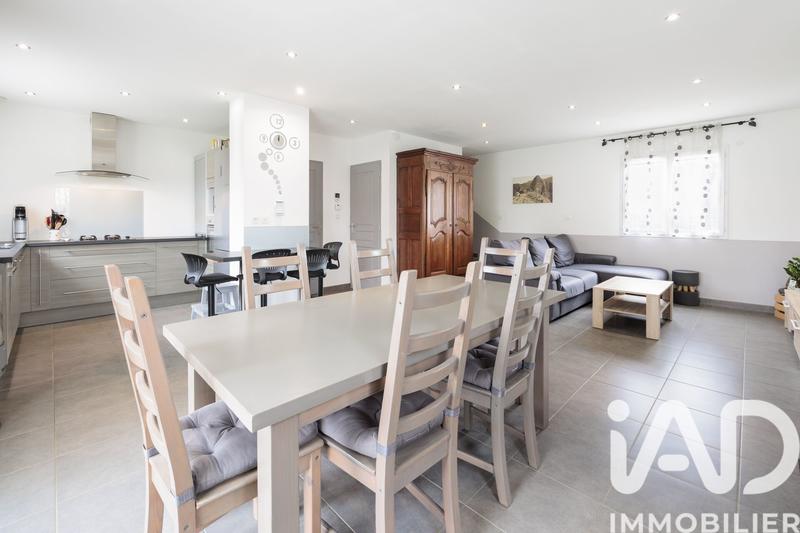 Maison - 91 m² - 4 pièces