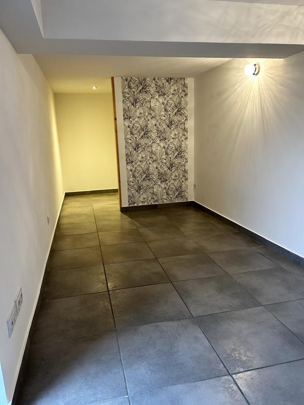 Appartement - 100 m² - 4 pièces
