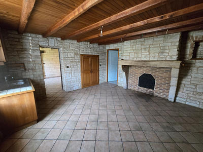 Maison - 70 m² - 4 pièces