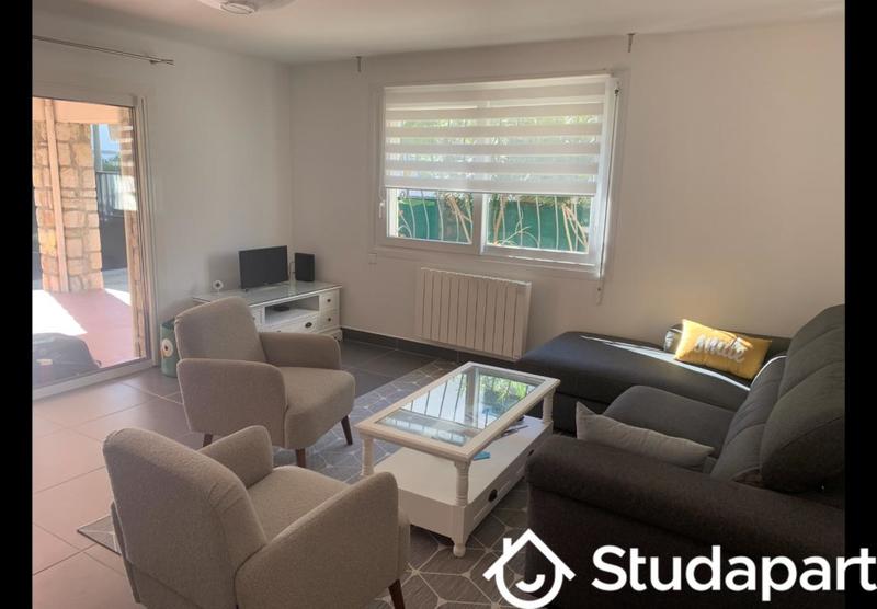 Appartement - 77 m² - 3 pièces