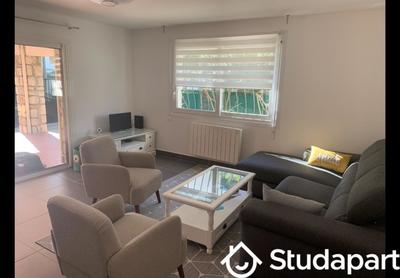 Appartement - 77 m² - 3 pièces