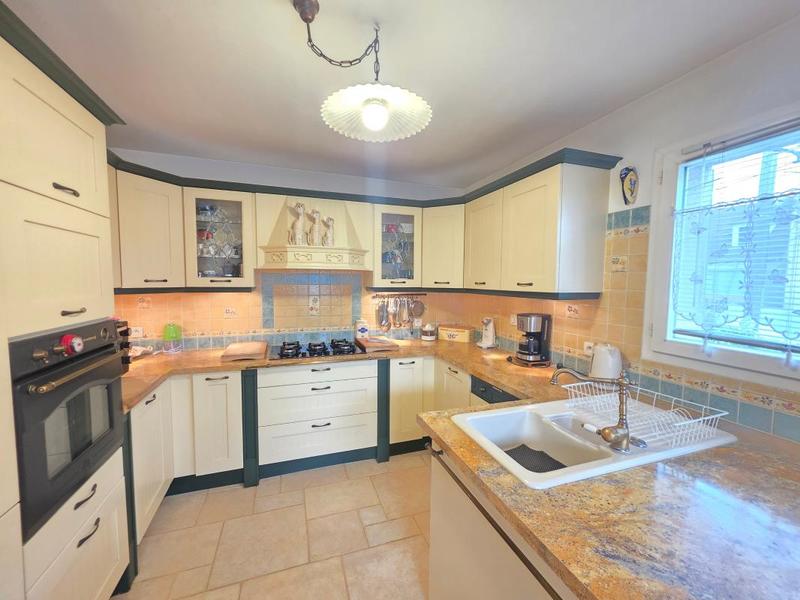 Maison - 138 m² - 4 pièces