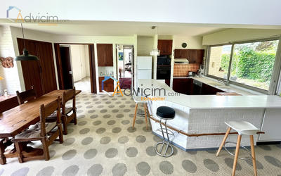 Maison contemporaine - 231 m² - 5 pièces