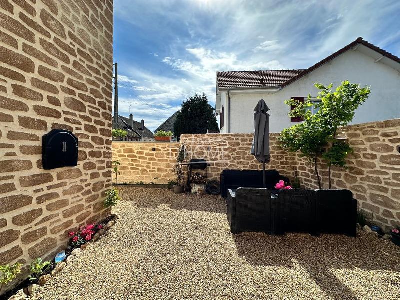 Maison - 110 m² - 4 pièces