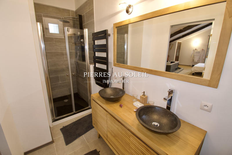 Maison - 200 m² - 4 pièces