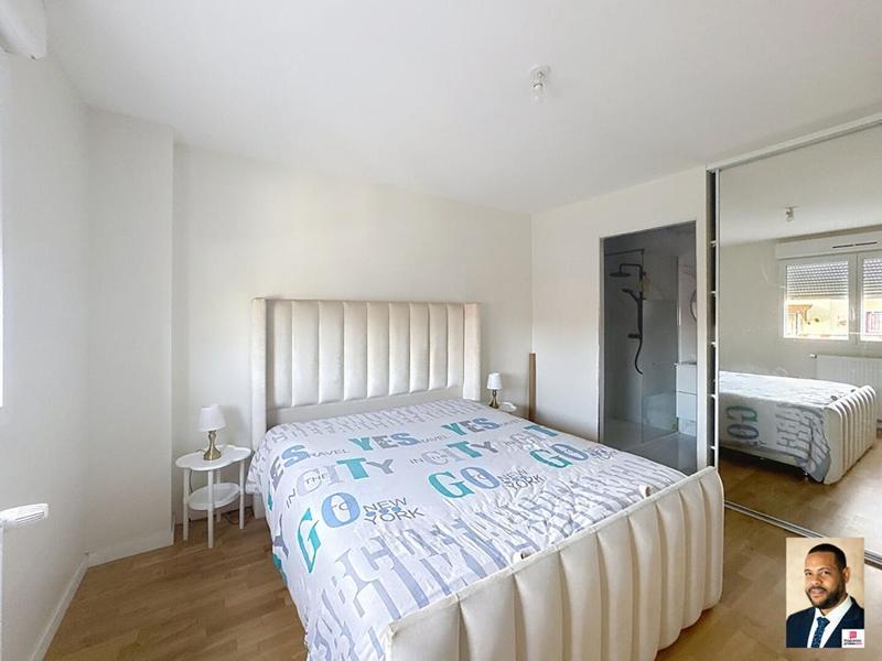 Maison - 121 m² - 5 pièces