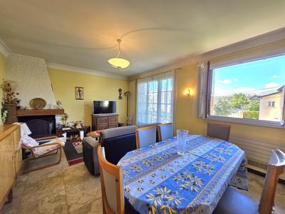 Maison - 122 m² - 5 pièces