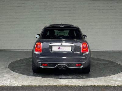 Mini 5 portes Hatch F55 Cooper s 192 ch Bva6 Finition Exquisite