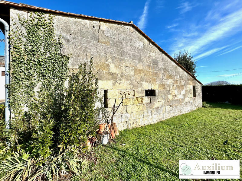 Maison ancienne - 112 m² - 3 pièces