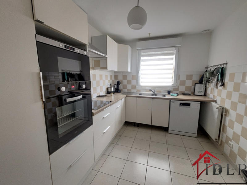 Maison - 90 m² - 1 pièce