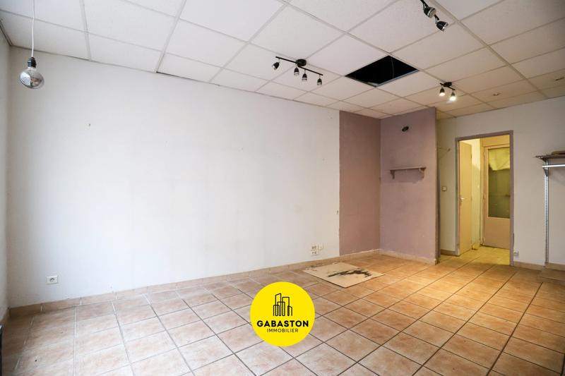Local commercial - 47 m² - 3 pièces