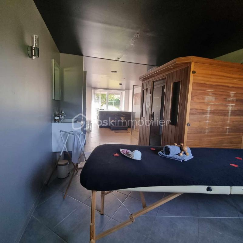 Maison en pierre - 100 m² - 5 pièces