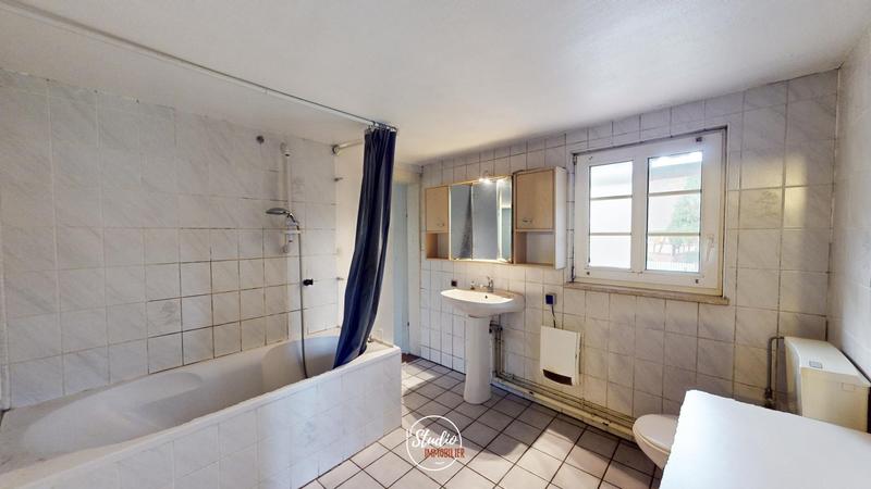 Maison - 139 m² - 6 pièces