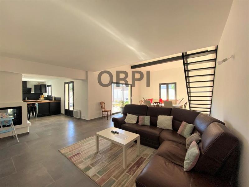 Villa - 161 m² - 5 pièces