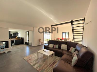 Villa - 161 m² - 5 pièces