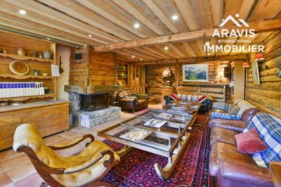 Châlet - 600 m² - 17 pièces