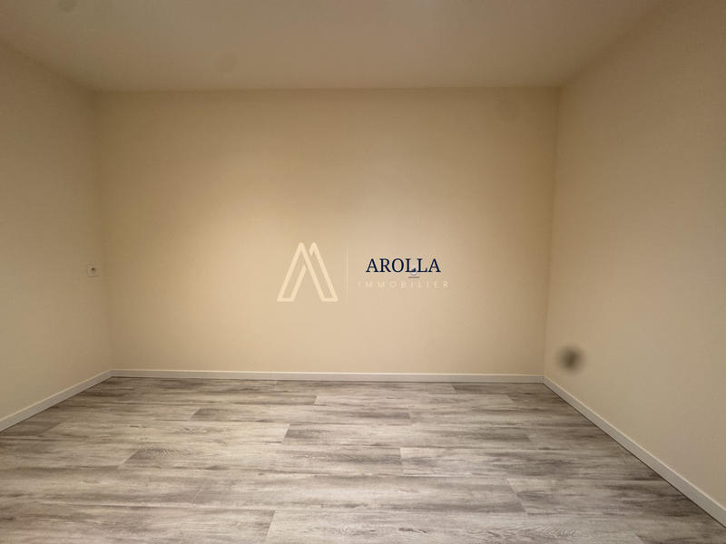 Immeuble - 112 m² - 3 pièces