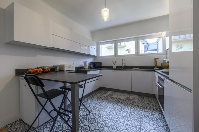 Maison - 268 m² - 6 pièces