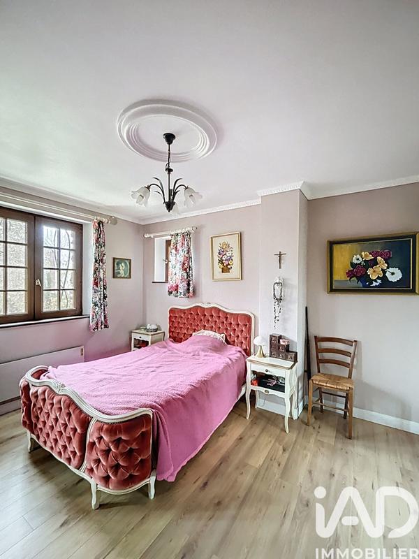 Maison - 182 m² - 7 pièces