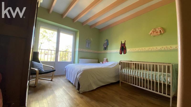 Moulin - 146 m² - 5 pièces