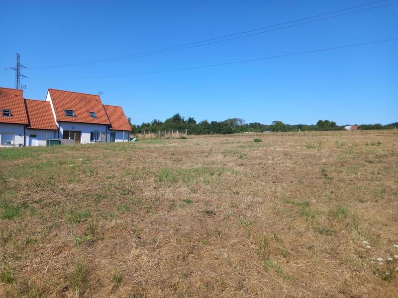 Terrain constructible - 621 m²