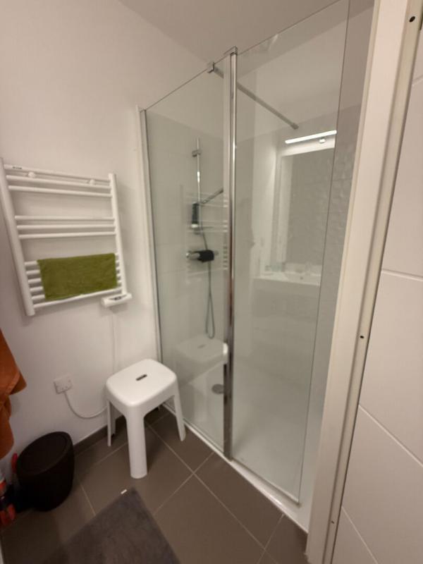 Appartement - 94 m² - 5 pièces