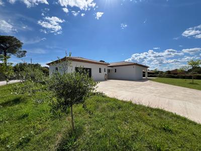 Maison - 147 m² - 5 pièces