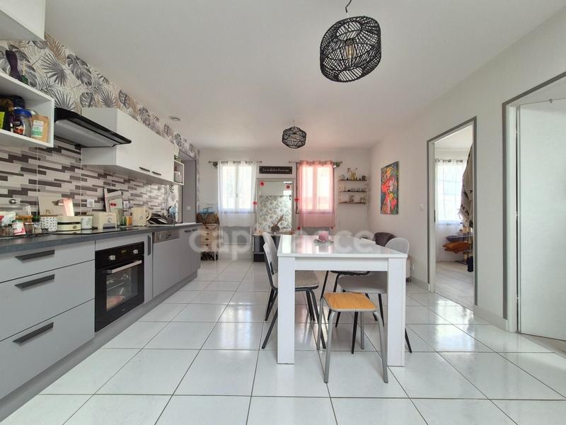 Maison - 105 m² - 5 pièces