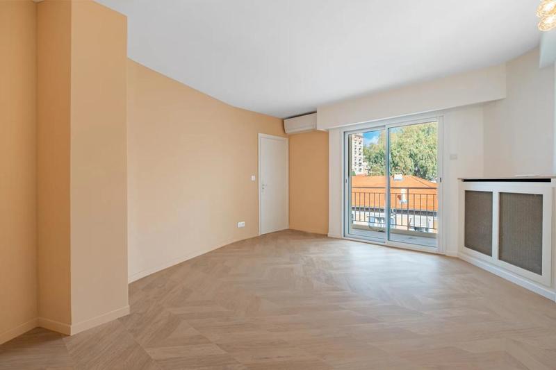 Appartement - 128 m² - 4 pièces