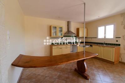 Maison - 150 m² - 4 pièces