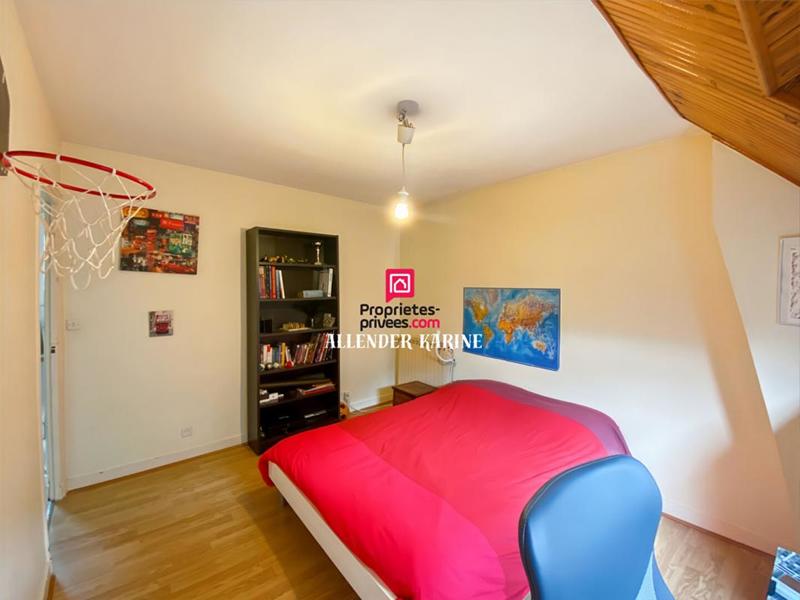 Immeuble - 252 m² - 7 pièces