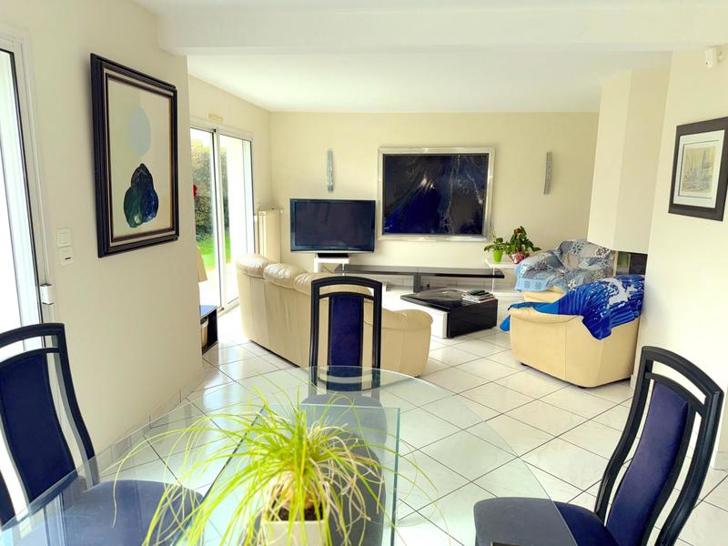 Maison - 133 m² - 6 pièces