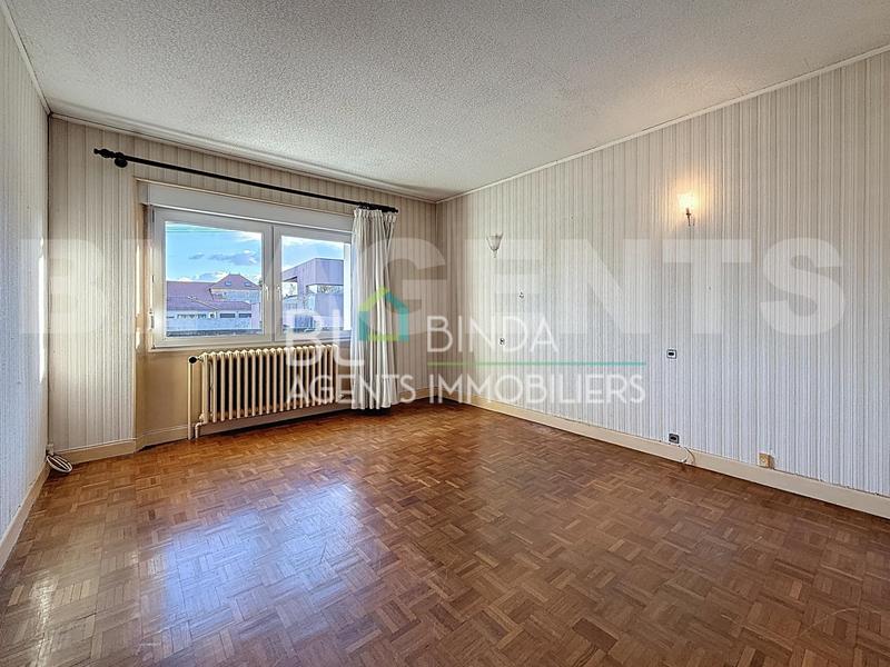 Maison - 93 m² - 6 pièces