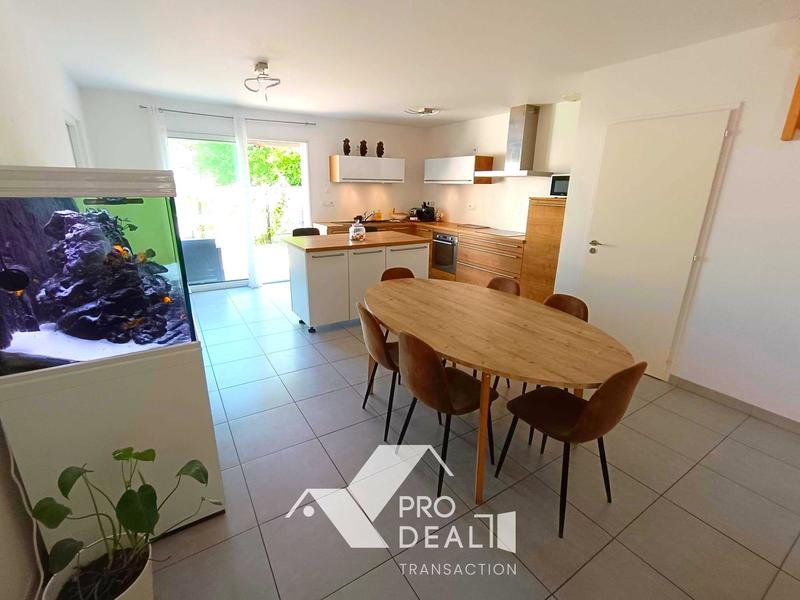 Maison contemporaine - 94 m² - 4 pièces