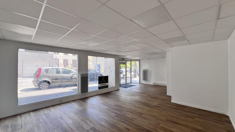 Local commercial - 48 m² - 1 pièce