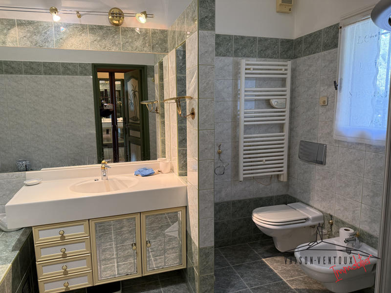 Villa - 174 m² - 6 pièces