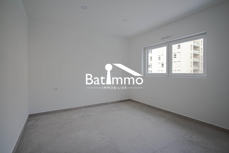 Maison contemporaine - 150 m² - 6 pièces