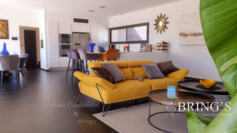 Maison contemporaine - 165 m² - 4 pièces