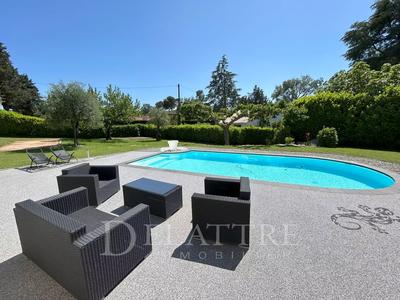 Villa - 160 m² - 7 pièces